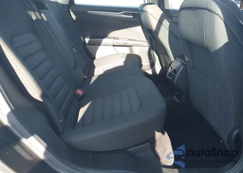 2017 Ford Fusion Se z USA, uszkodzony, nr VIN 3FA6P0H70HR163255